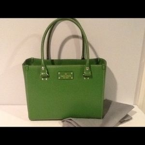 Kate Spade Thompson St., Kelly Green leather bag
